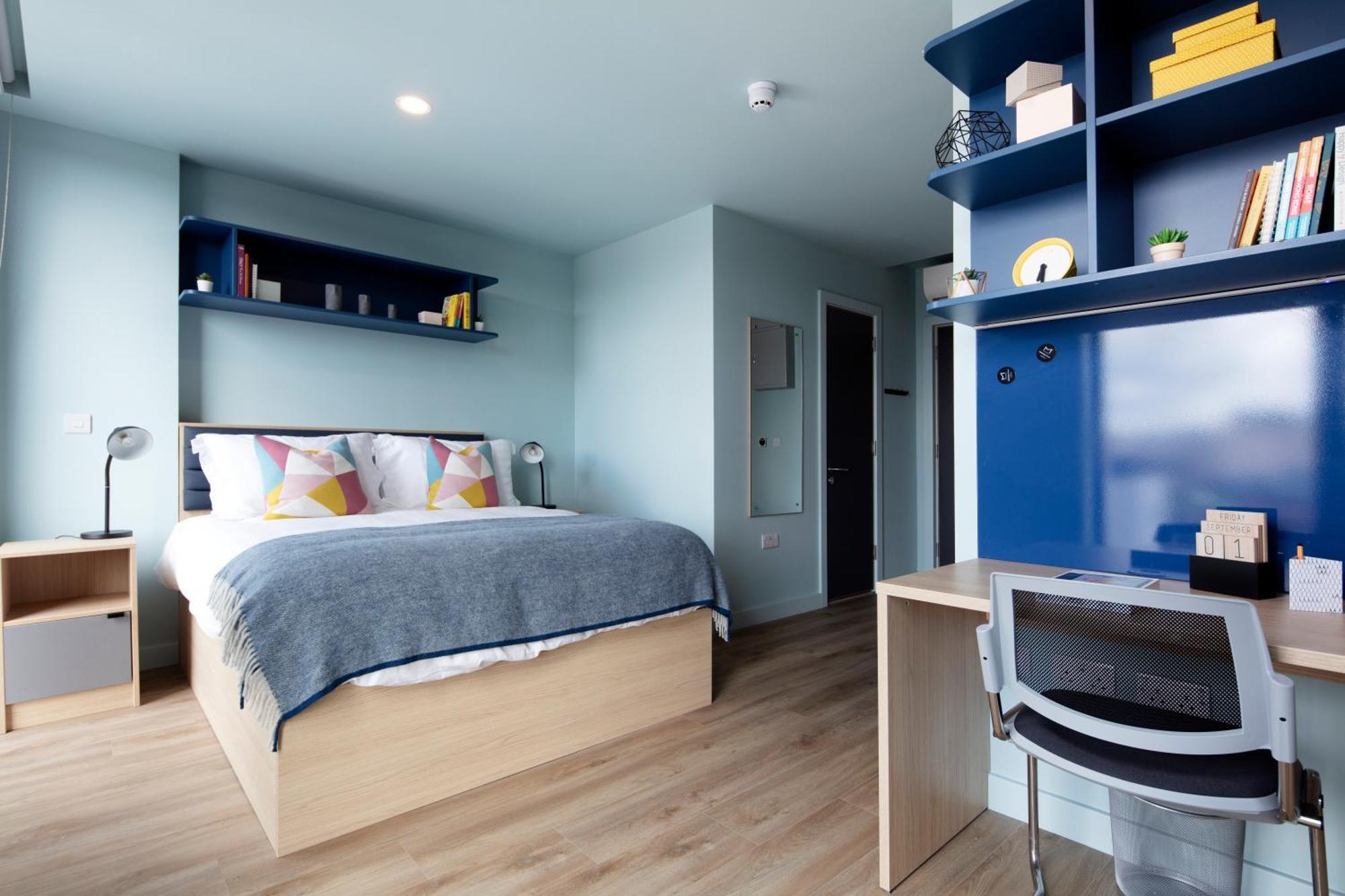 Coleman Court Summer Apartments Корк Екстериор снимка